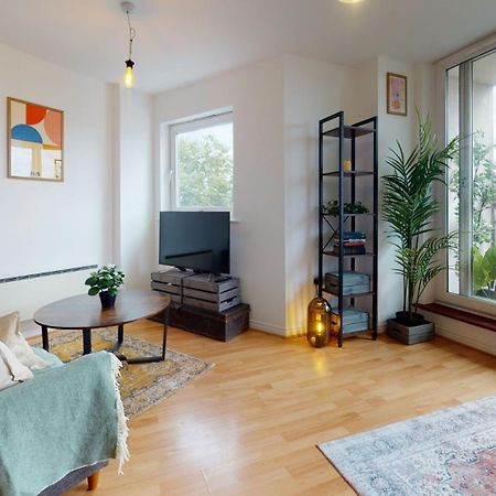 Cozy Hackney Apartment 伦敦 外观 照片